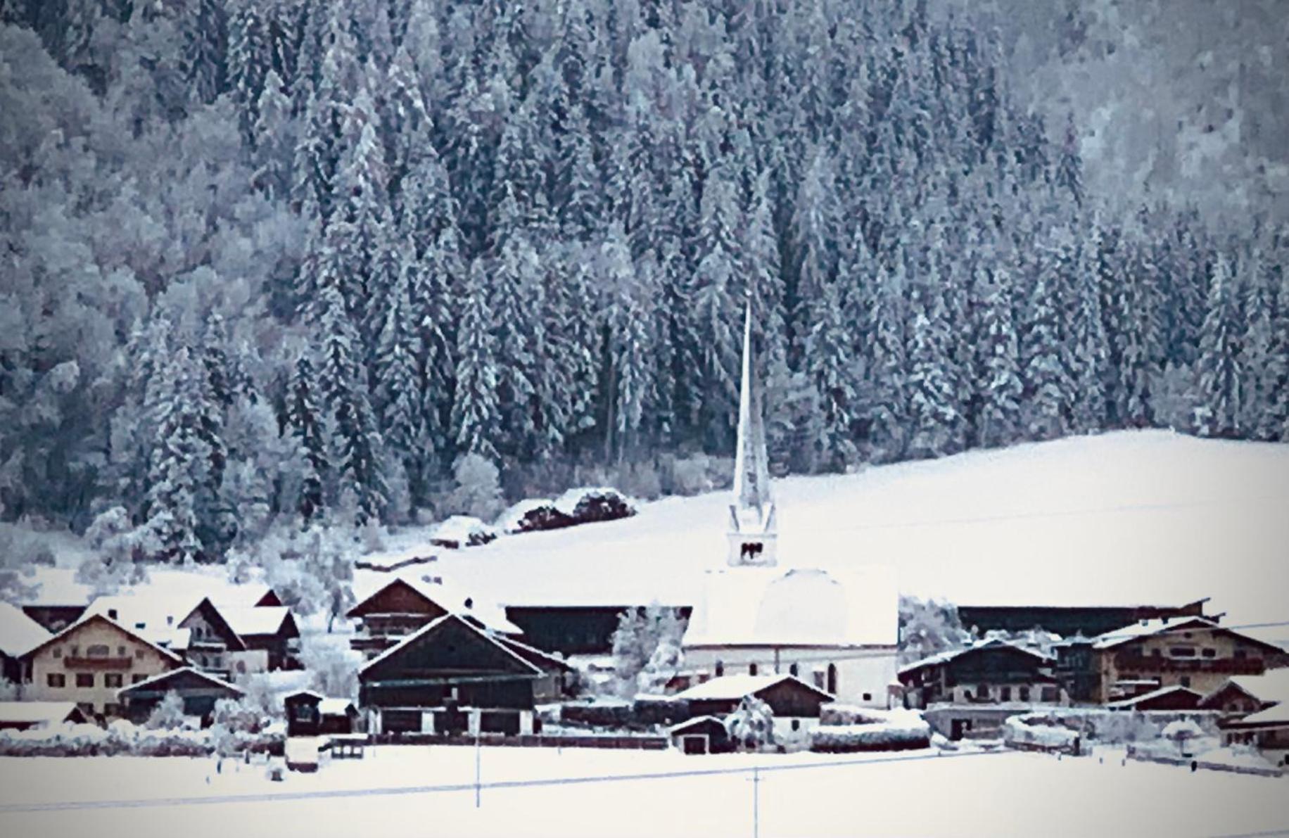Bergblick Apartamento Saalfelden Exterior foto