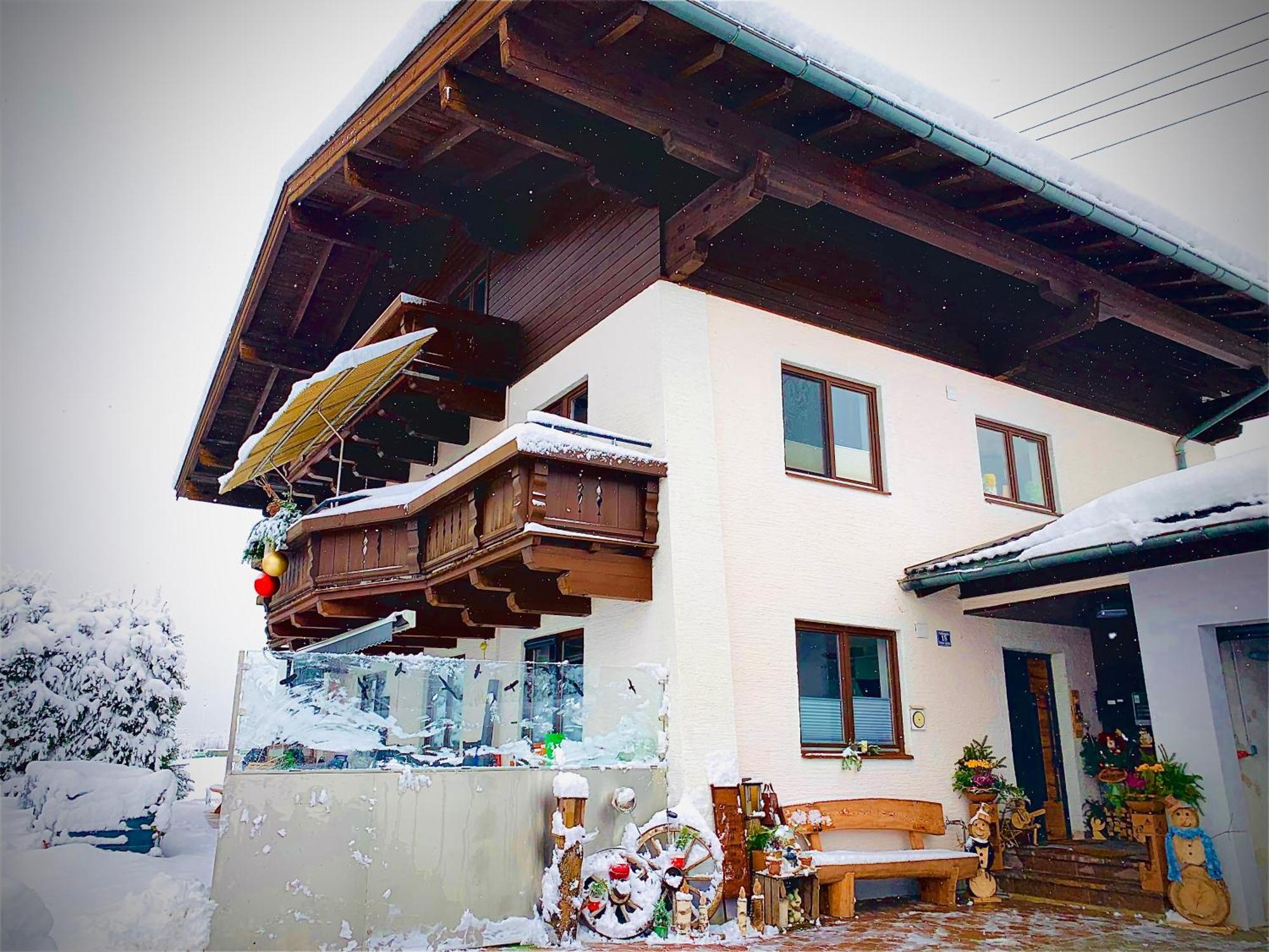 Bergblick Apartamento Saalfelden Exterior foto